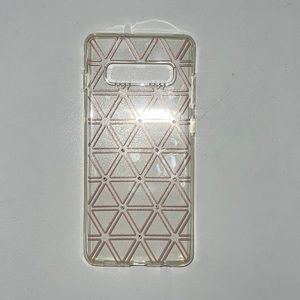 Samsung Galaxy S10+ clear case